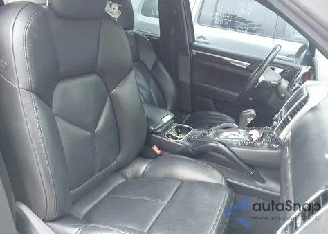 2013 Porsche Cayenne Turbo z USA, uszkodzony, nr VIN WP1AC2A22DLA91556